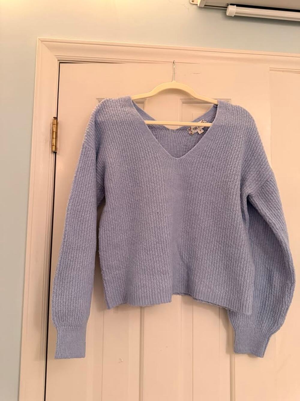 Light Blue Periwinkle Knit Sweater Medium – Women's